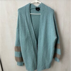 Lumiere cardigan size small